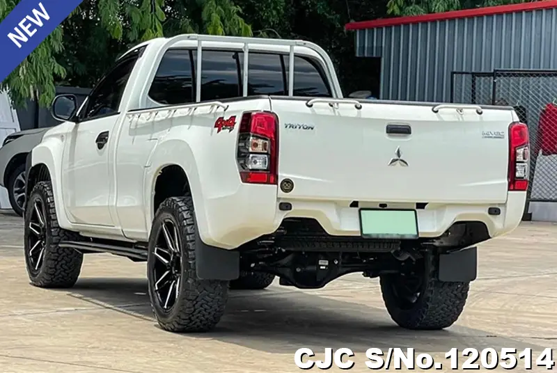 Mitsubishi Triton in White for Sale Image 1