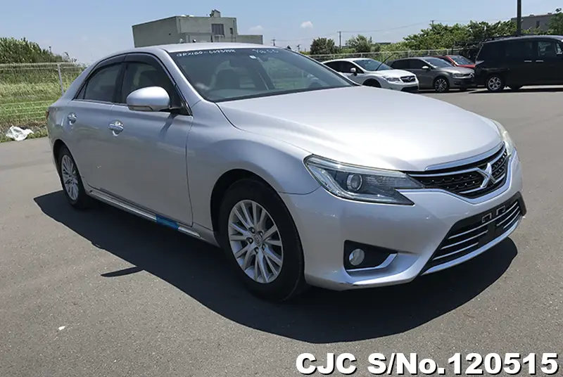 Toyota / Mark X 2015