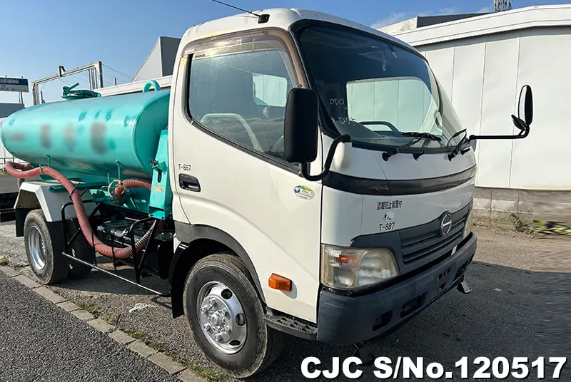 2011 Hino / Dutro Stock No. 120517