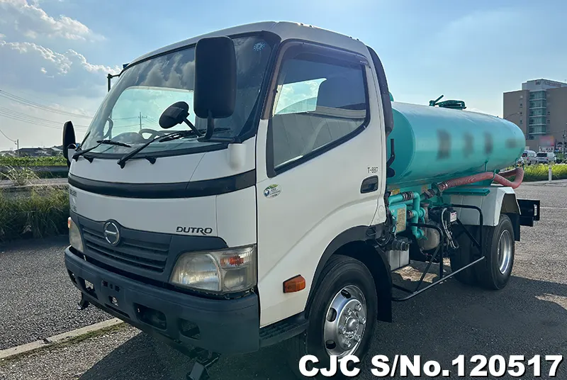 2011 Hino / Dutro Stock No. 120517