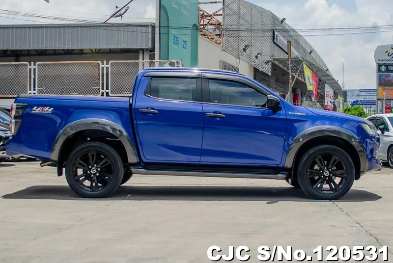 Isuzu D-Max in Blue for Sale Image 4