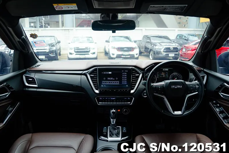 Isuzu D-Max in Blue for Sale Image 8