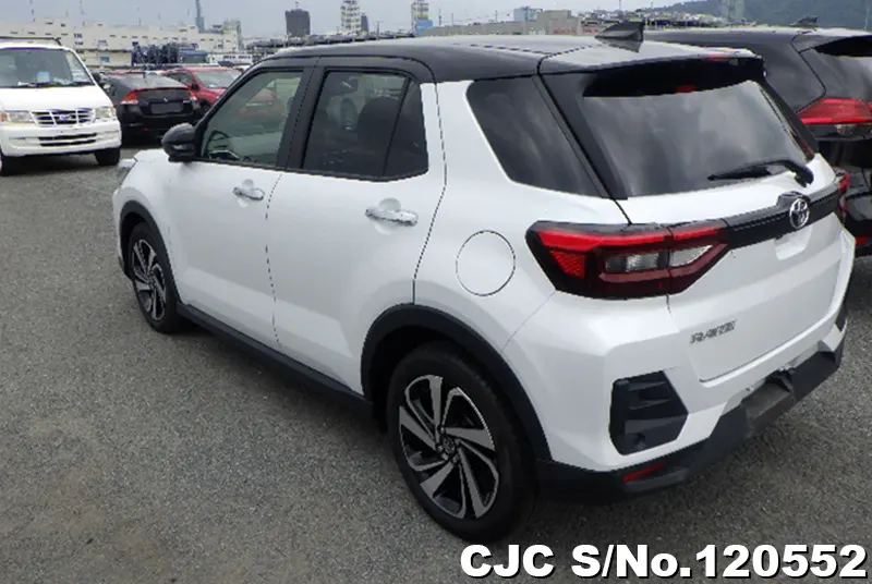 Toyota Raize in White for Sale Image 1