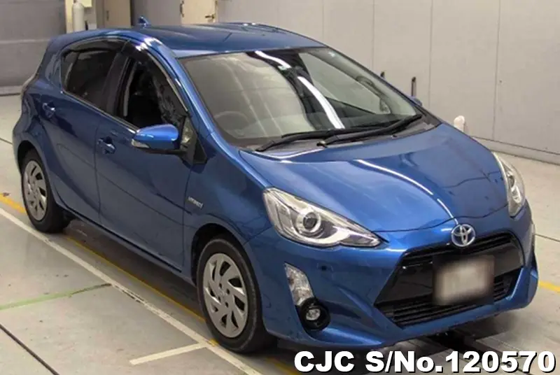 Toyota / Aqua 2015