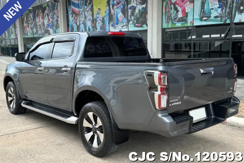 Isuzu D-Max in Gray for Sale Image 1