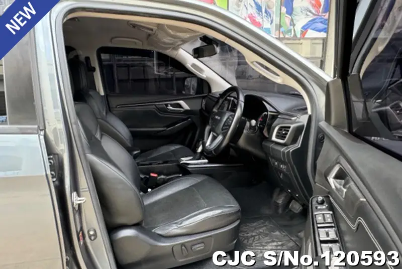 Isuzu D-Max in Gray for Sale Image 8