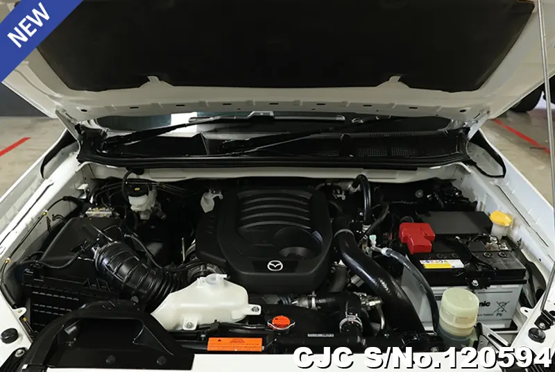 Mazda BT-50 in White for Sale Image 13