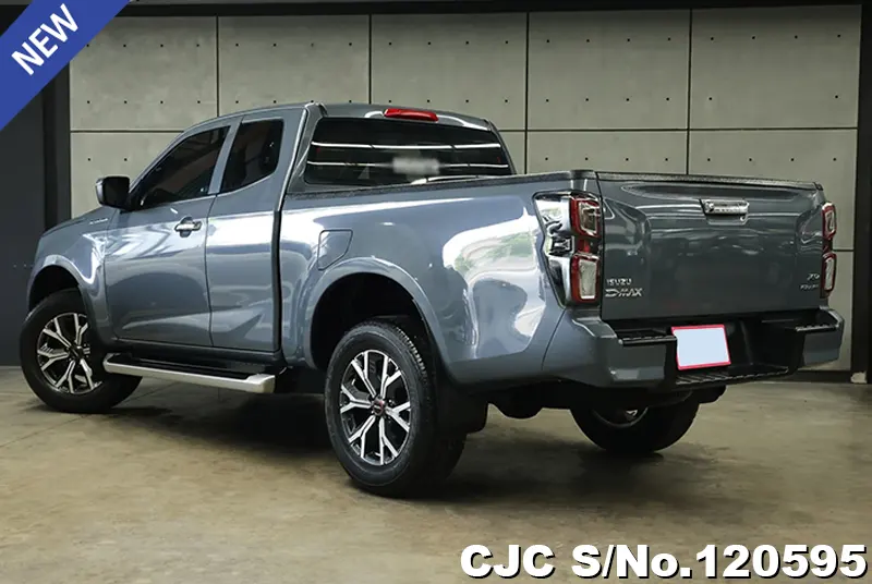 Isuzu D-Max in Gray for Sale Image 1