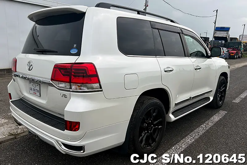 2015 Toyota Land Cruiser White for sale | Stock No. 120645