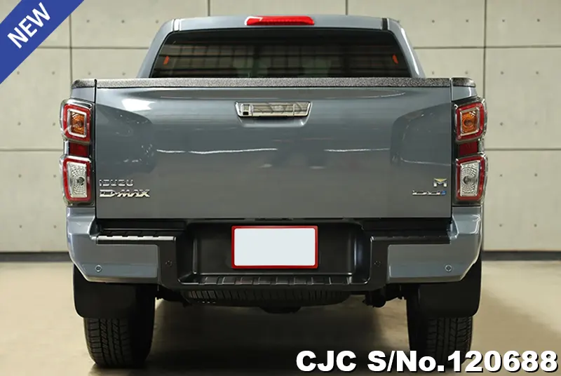 Isuzu D-Max in Gray for Sale Image 3