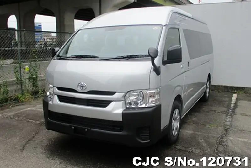 Toyota / Hiace / Commuter 2024