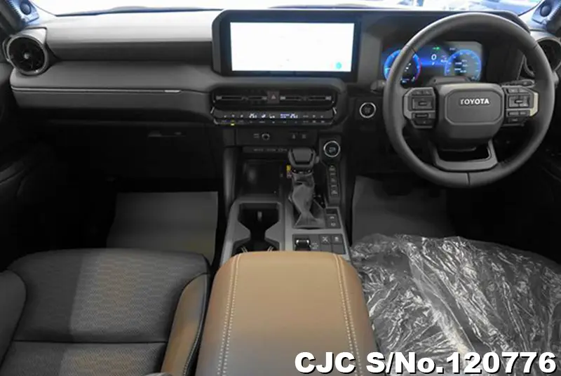 Toyota Land Cruiser 250 in Platinum white pearl  for Sale Image 9
