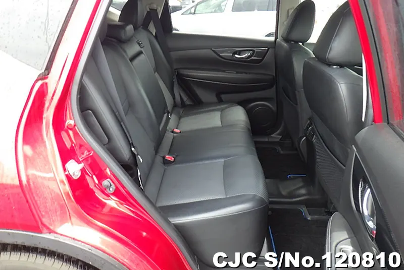 Nissan X-Trail in Red for Sale Image 12