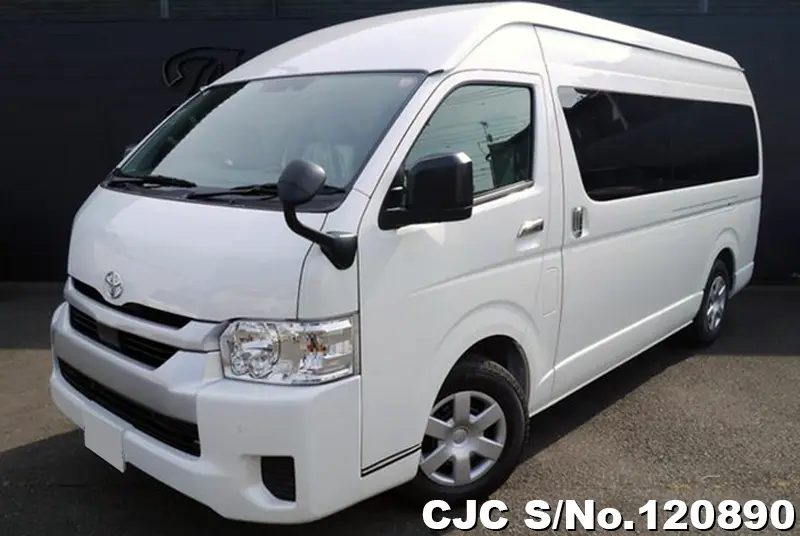 Toyota / Hiace 2024