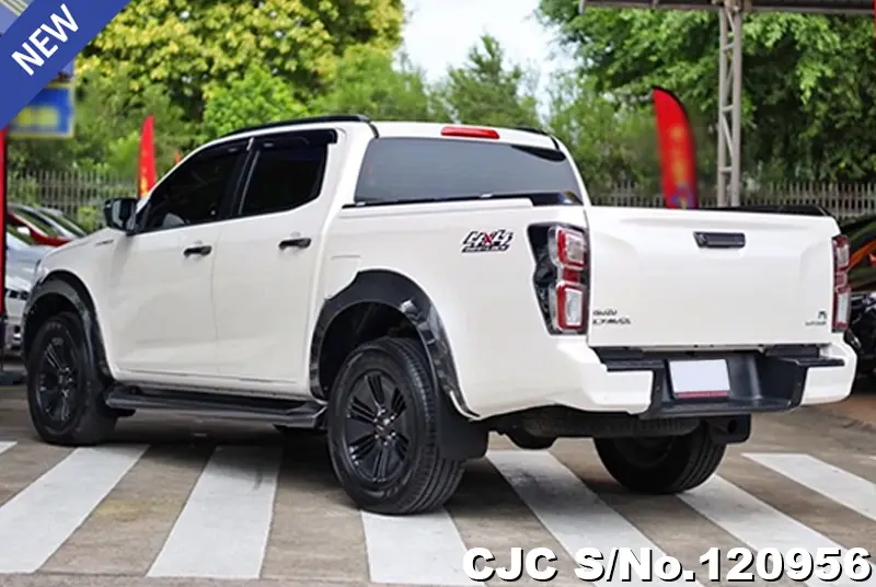 Isuzu D-Max in White for Sale Image 1