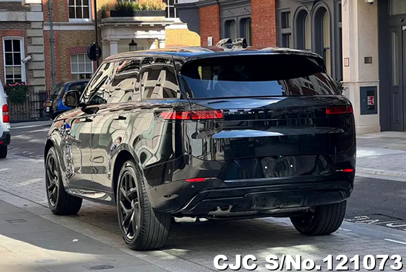 Land Rover Range Rover in Black for Sale Image 1