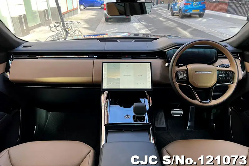Land Rover Range Rover in Black for Sale Image 6