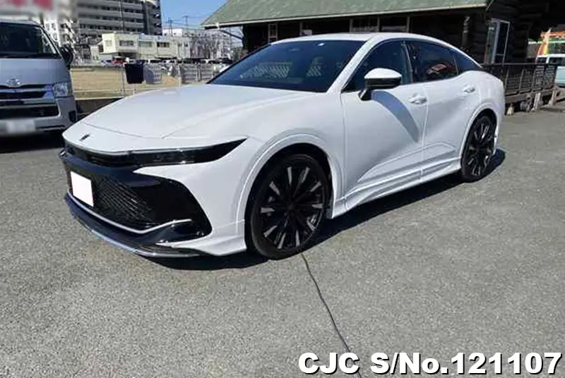 Toyota / Crown Crossover 2023