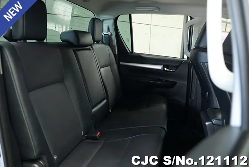 Toyota Hilux in Silver for Sale Image 7