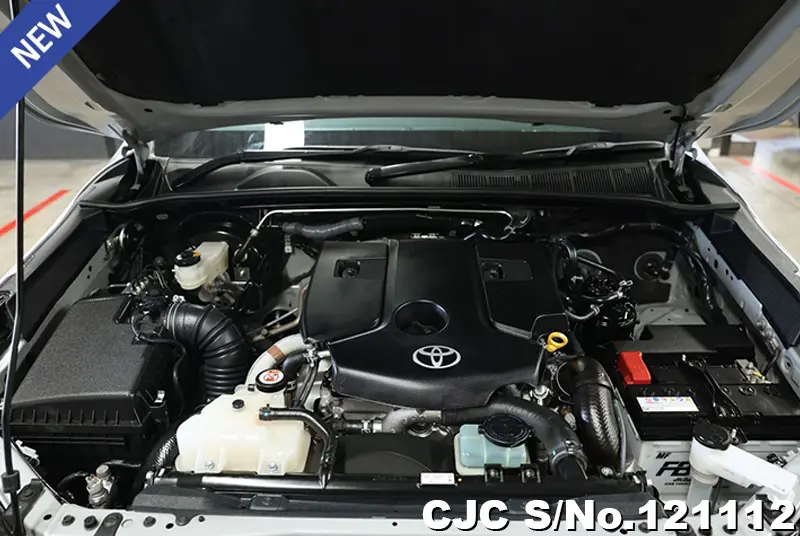 Toyota Hilux in Silver for Sale Image 12