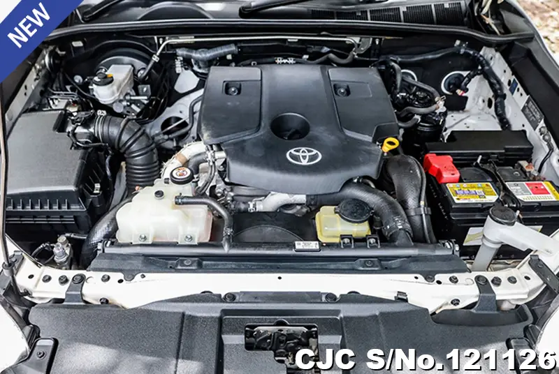 Toyota Hilux in White for Sale Image 15