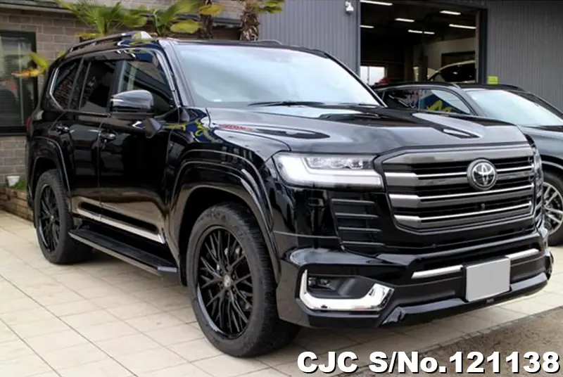 Toyota / Land Cruiser 2023