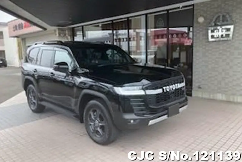 Toyota / Land Cruiser 2023