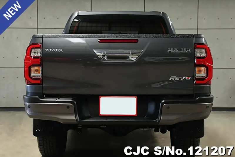 Toyota Hilux in Gray for Sale Image 2