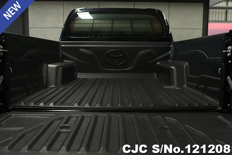 Toyota Hilux in Black for Sale Image 4