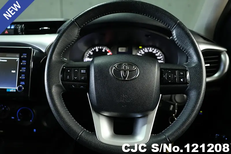 Toyota Hilux in Black for Sale Image 10