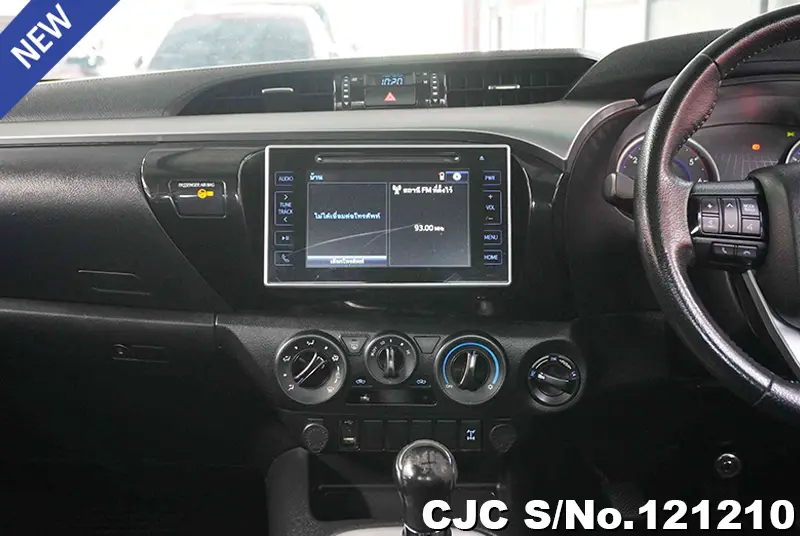 Toyota Hilux in Gray for Sale Image 11