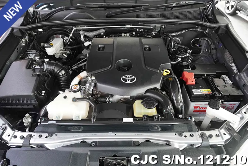 Toyota Hilux in Gray for Sale Image 13