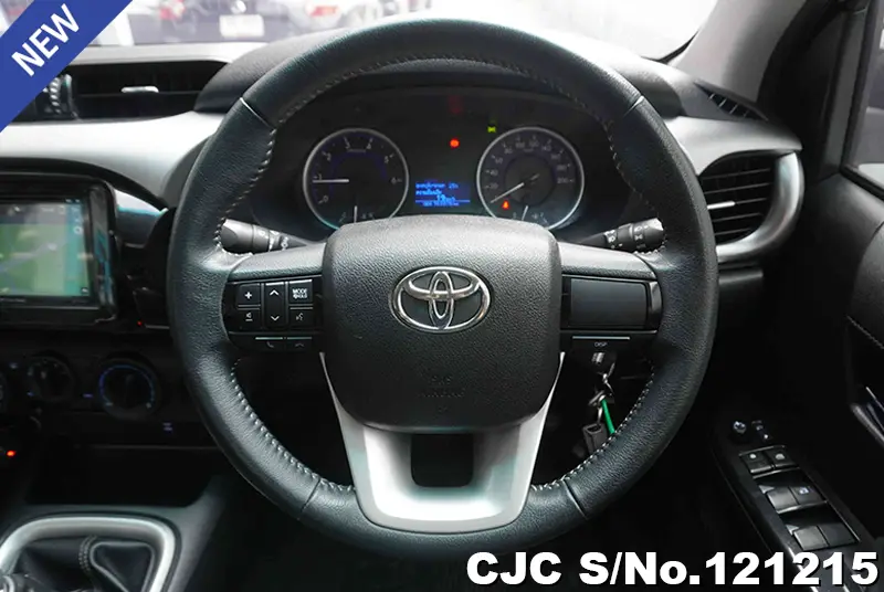 Toyota Hilux in Gray for Sale Image 8