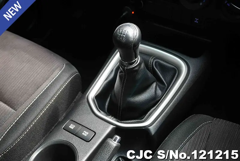Toyota Hilux in Gray for Sale Image 11