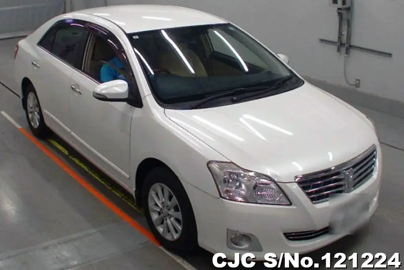 Toyota / Premio 2015