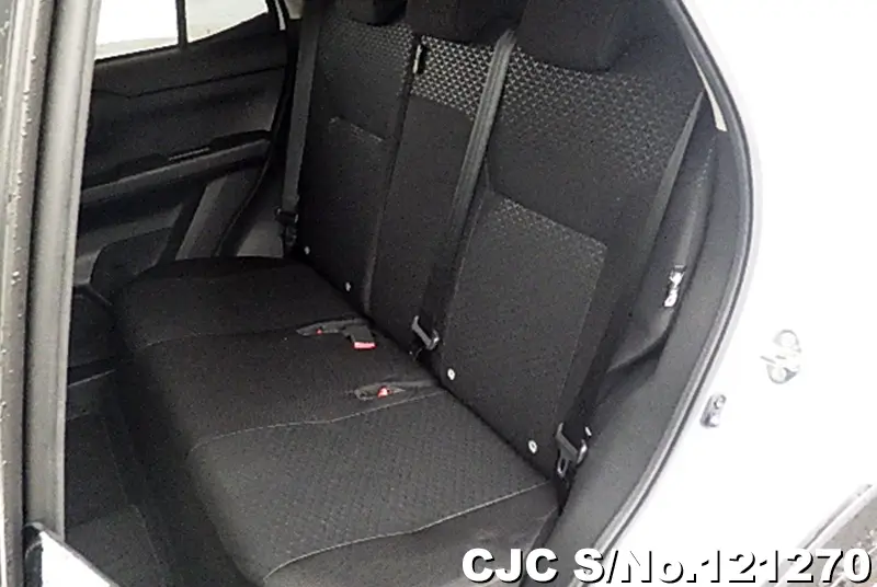 Toyota Raize in White for Sale Image 13