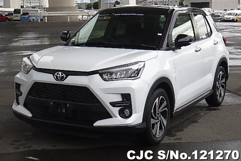 Toyota Raize in White for Sale Image 3