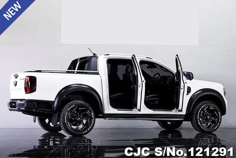 Ford Ranger in White for Sale Image 7