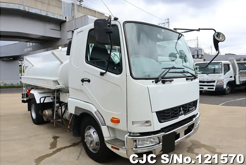 Mitsubishi / Fuso 2015