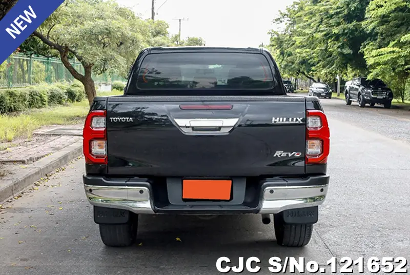 Toyota Hilux in Black for Sale Image 5