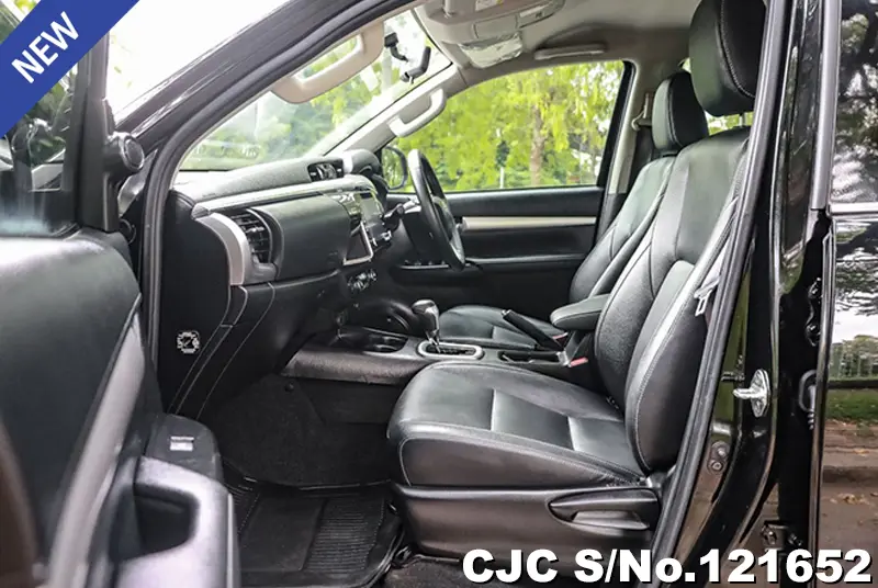 Toyota Hilux in Black for Sale Image 11