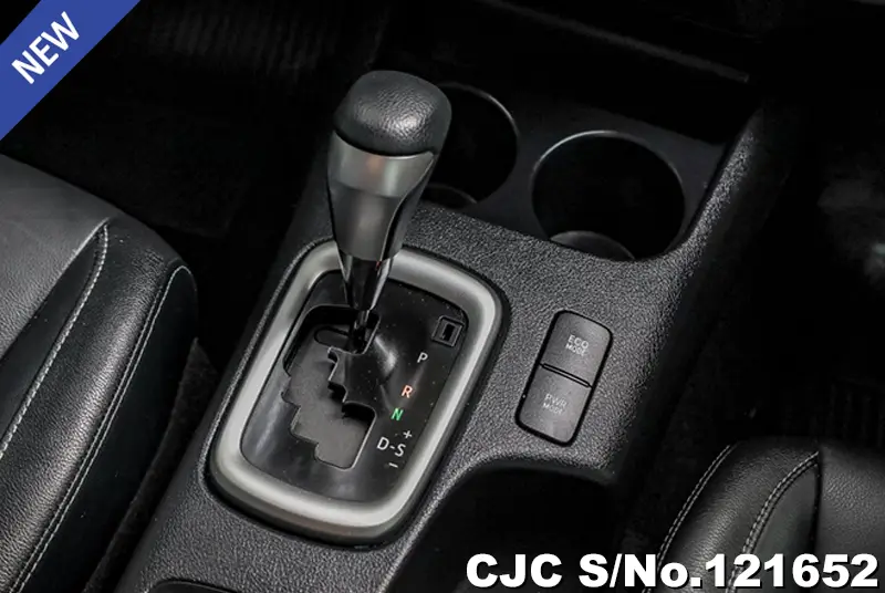 Toyota Hilux in Black for Sale Image 14