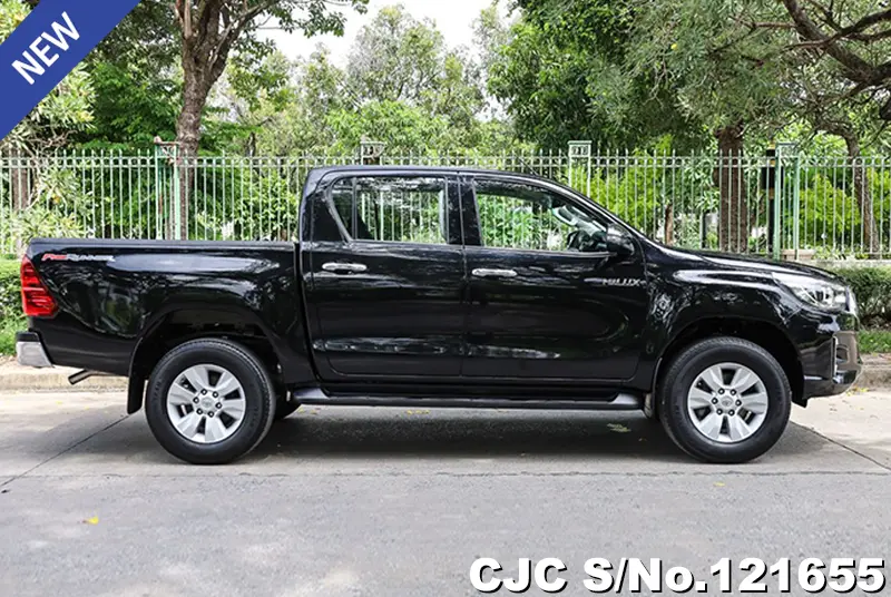 Toyota Hilux in Black for Sale Image 6
