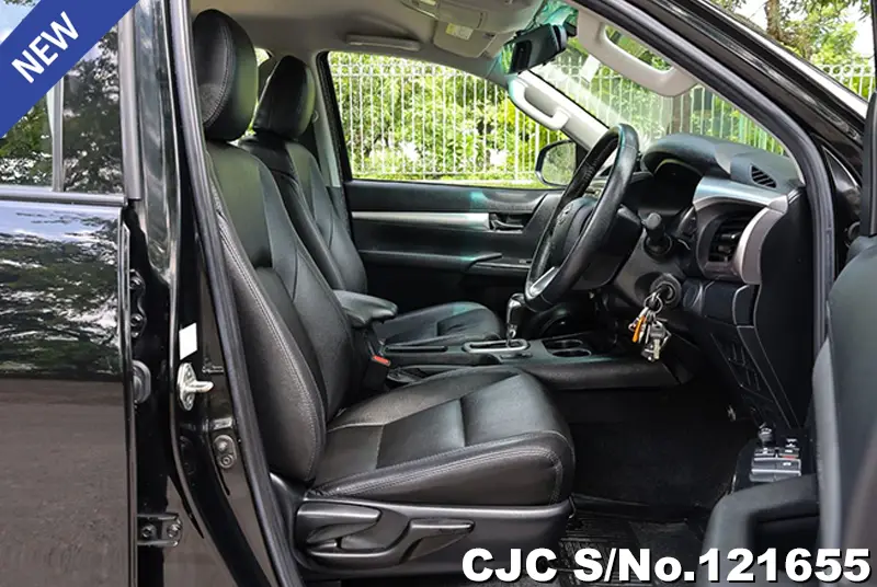 Toyota Hilux in Black for Sale Image 10