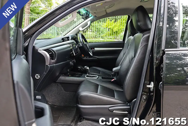 Toyota Hilux in Black for Sale Image 11