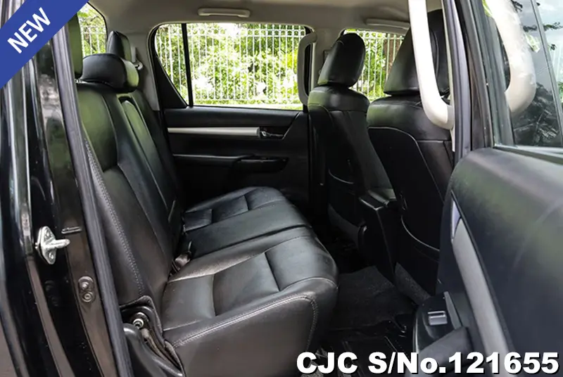 Toyota Hilux in Black for Sale Image 12