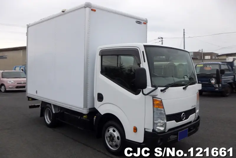 Nissan / Atlas 2015