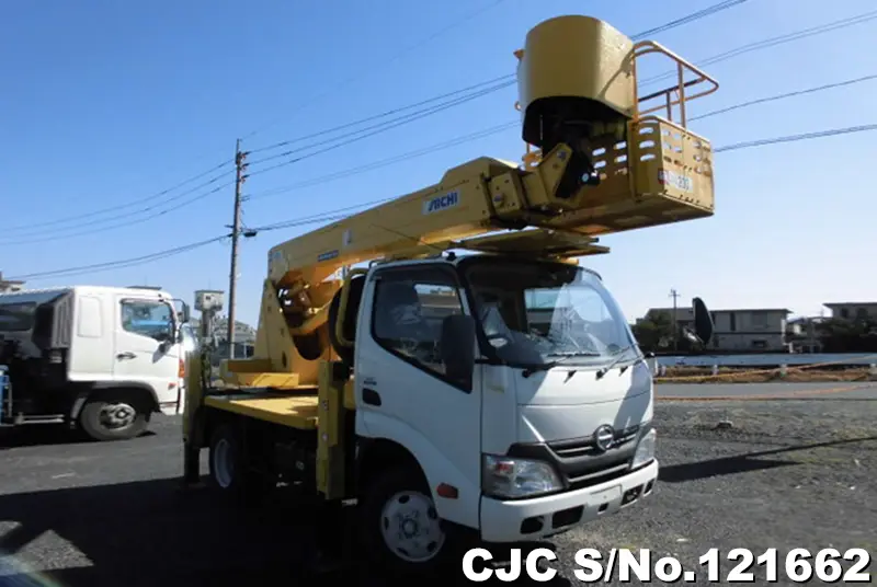 Hino / Dutro 2015
