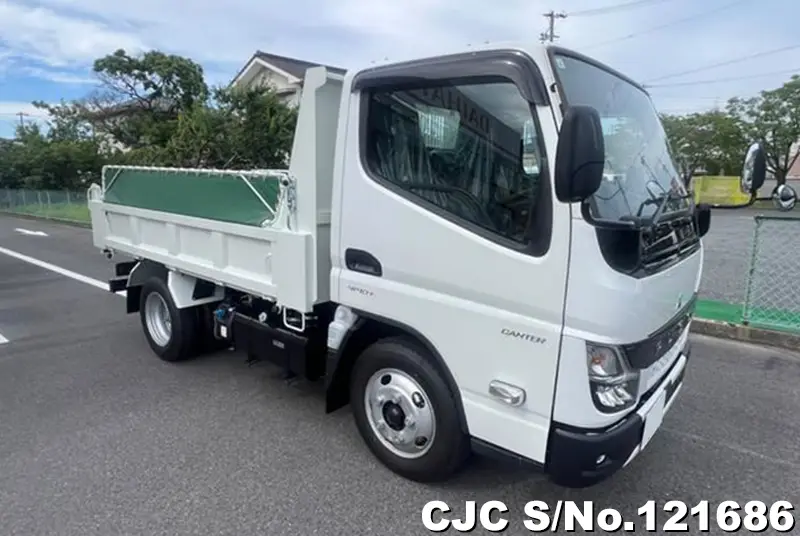 Mitsubishi / Canter 2024