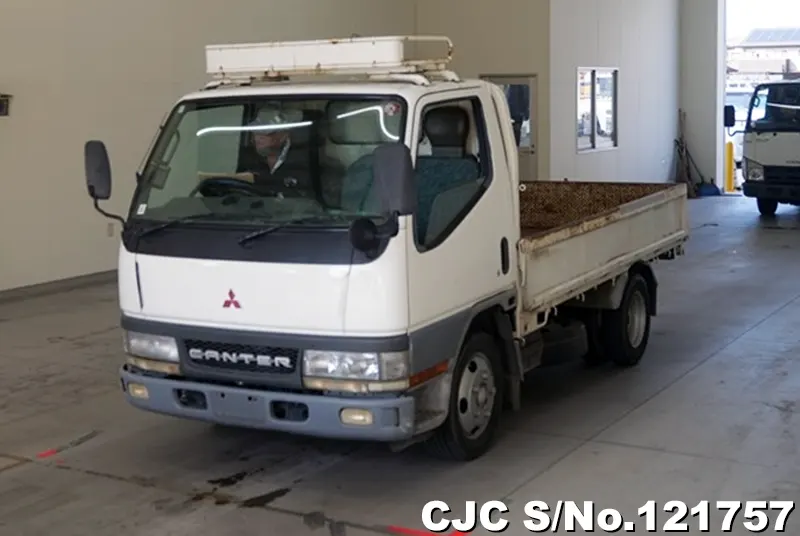 Mitsubishi / Canter 2001